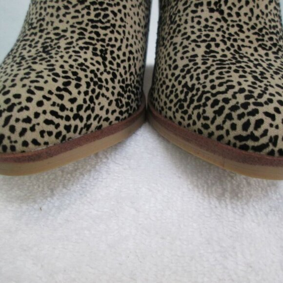 NWOB Mia Tracee Cheeta Print Block Heel Zip Up Ankle Booties-6W - Picture 6 of 14